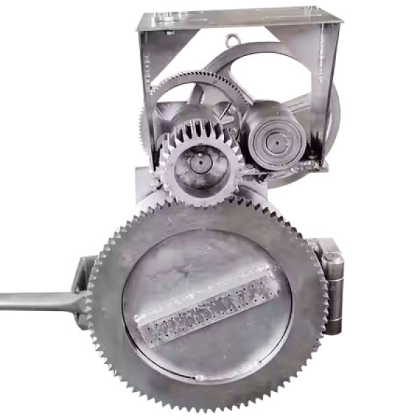 Electric gear screen changer